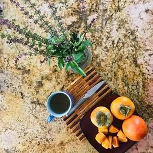 Meet your Posher, Joyce